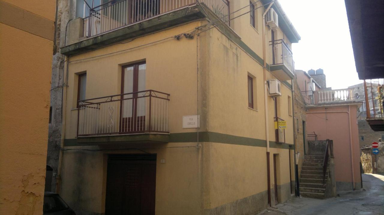 Casa Salvaggio Grotte (Sicily) Exterior foto